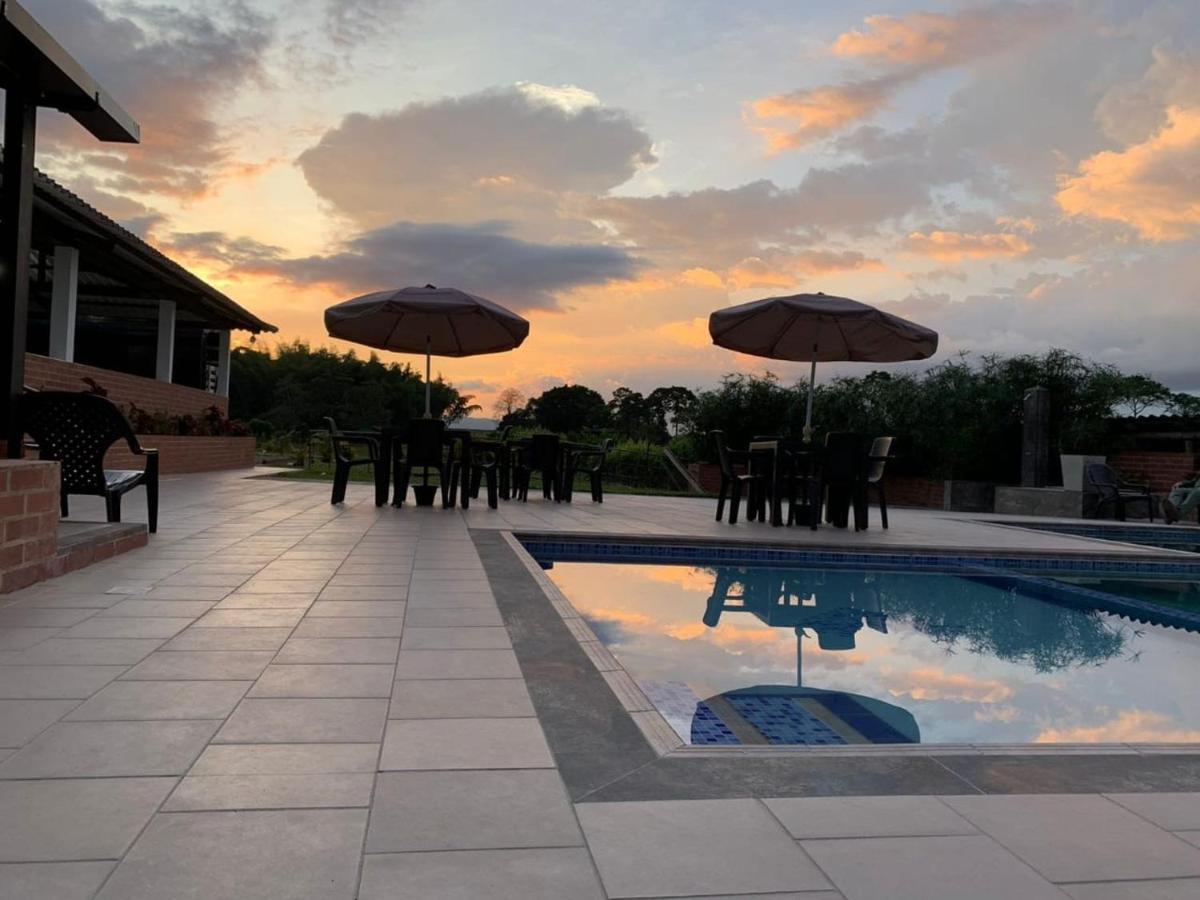 Finca Hotel El Saman De Alto Bonito Montenegro Dış mekan fotoğraf