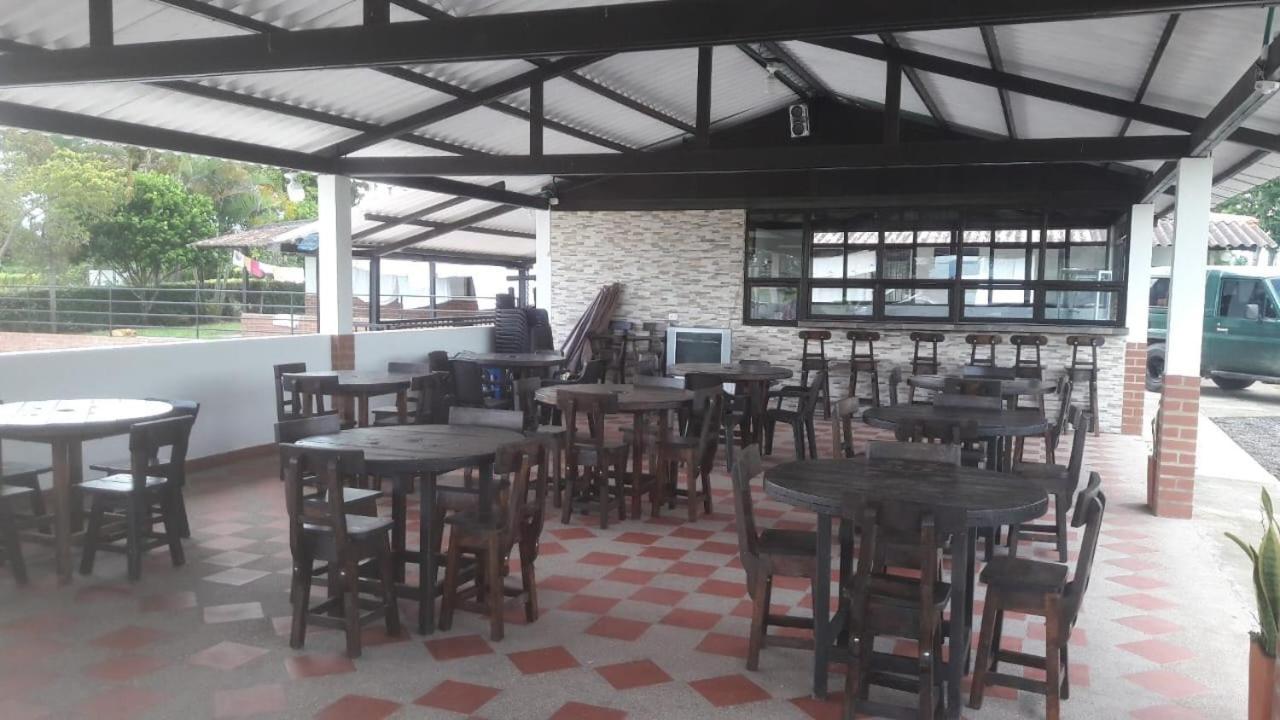 Finca Hotel El Saman De Alto Bonito Montenegro Dış mekan fotoğraf